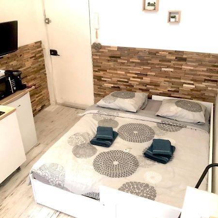 Cozy Nest Apartamento Tolón Exterior foto